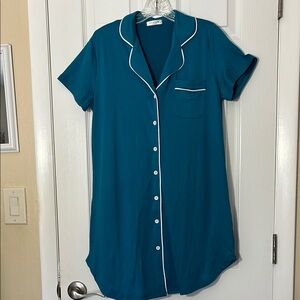 Ekouaer button down night shirt pajama short sleeve aqua white chest pocket S